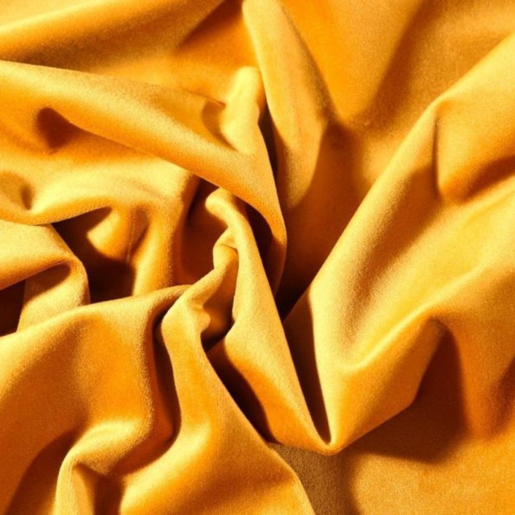 Le velours : Choix royal pour la décoration d&rsquo;intérieur.